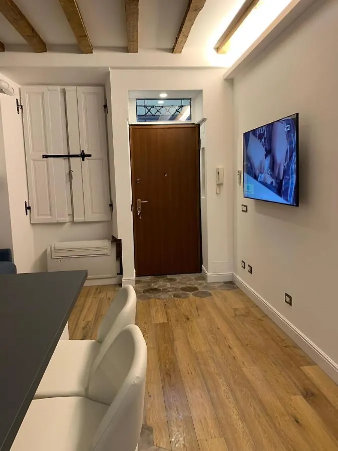 Unique Suite In Milan Center