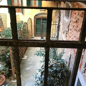 ca-bernarda.hotelslidodijesolo.com/