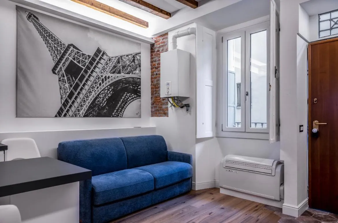 Unique Suite In Milan Center 0*,